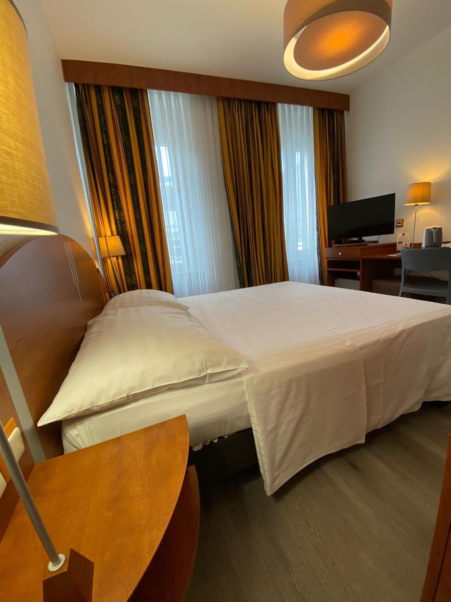 Hotel Admiral Genève Eksteriør bilde